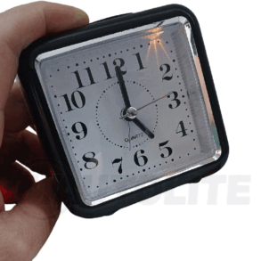 Reloj Despertador Clásico